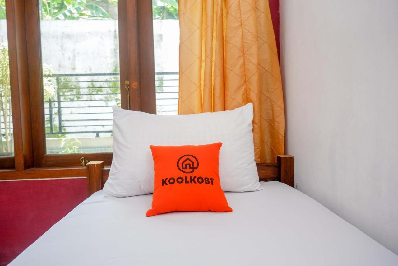 Koolkost Syariah Near Malioboro Area Hostel ยอกยาการ์ตา ภายนอก รูปภาพ